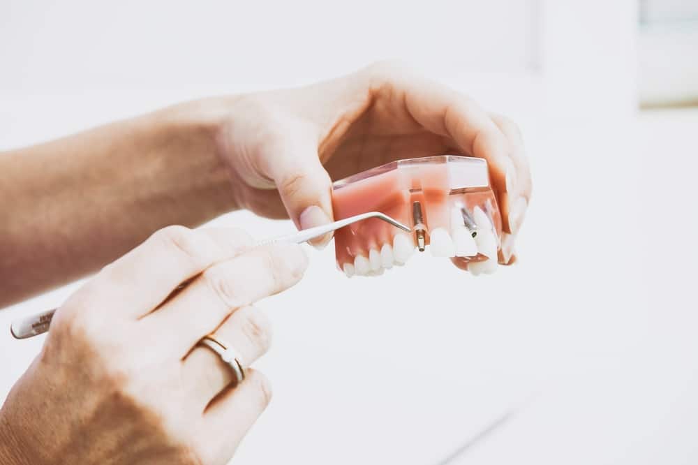 What to Expect from New Dentures