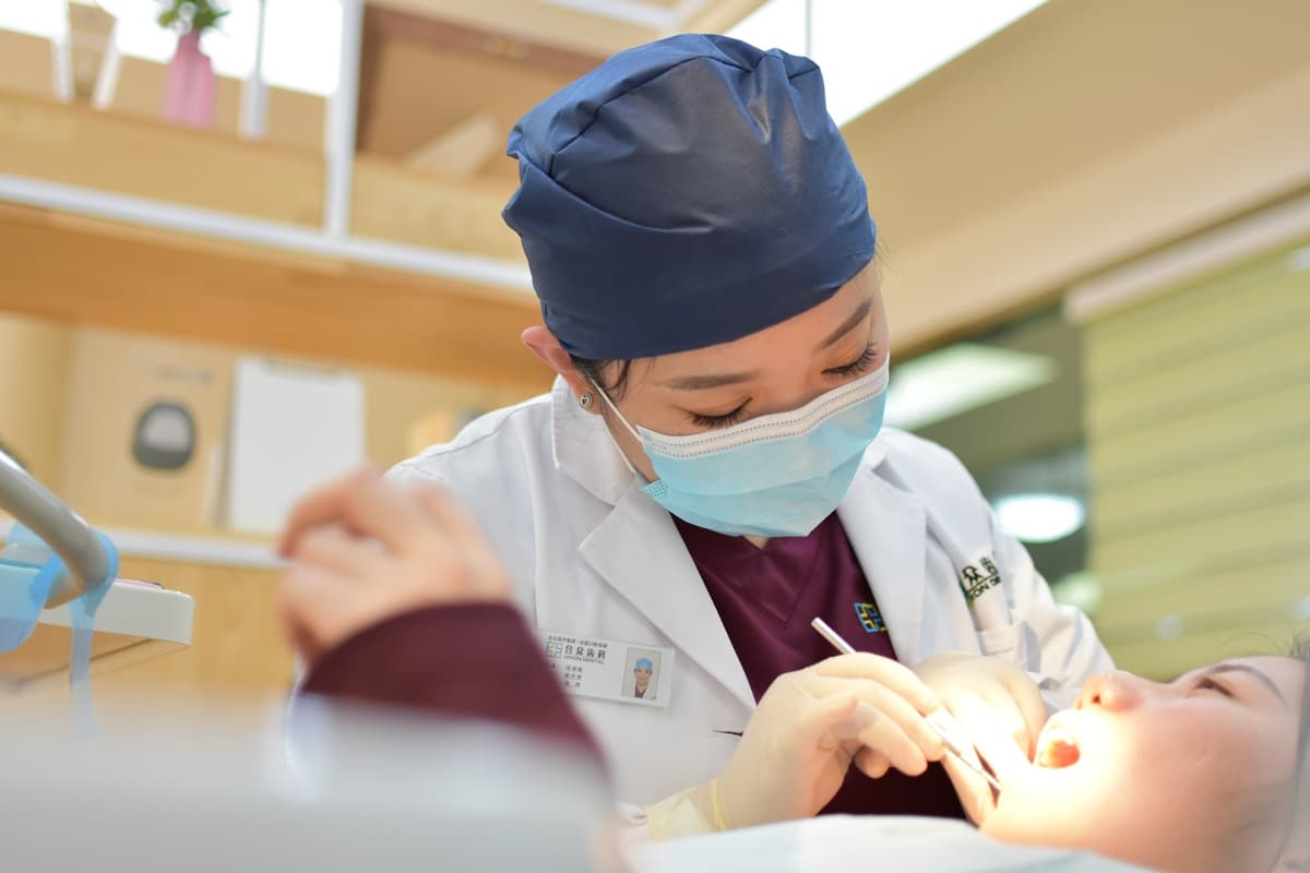 3 Questions to Ask Your Dentist On Your First Visit